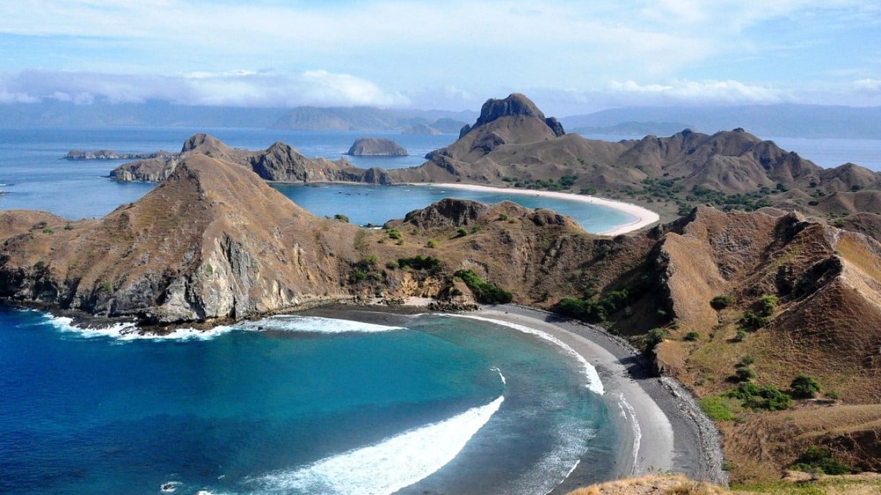 Labuan Bajo 2025: Pariwisata Berkelanjutan dan Daya Tarik Global Nusa Tenggara Timur