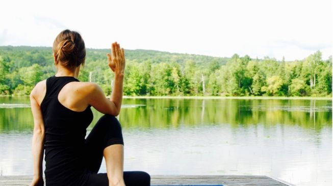 Tren Gaya Hidup Sehat 2025: Antara Teknologi, Mindfulness, dan Revolusi Ekonomi Hijau